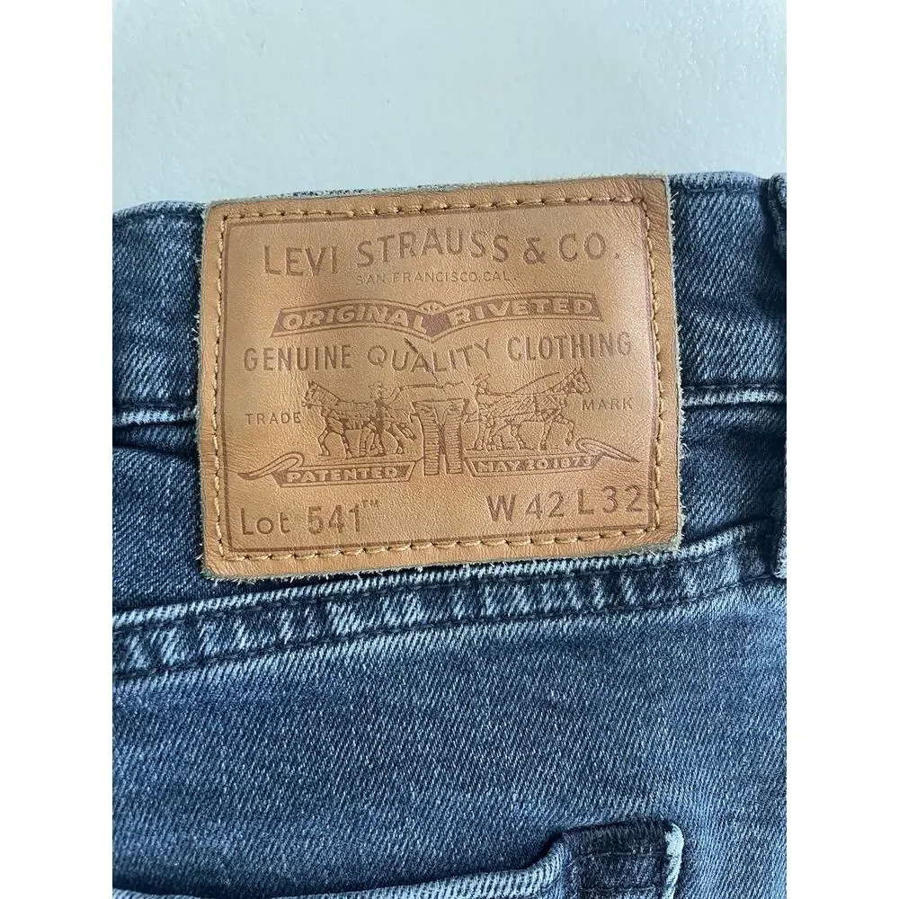 Men's Levi's 505 Premium Medium Blue Wash Denim Jeans Straight Mid Rise 42x32